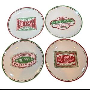 Creative Co Op Festive Holiday Plate Set - Red and Green